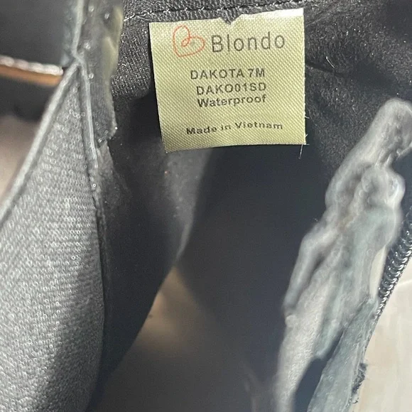 Blondo Dakota Waterproof Lug Sole Ankle Boots Black Nubuck Women’s Size 8.5